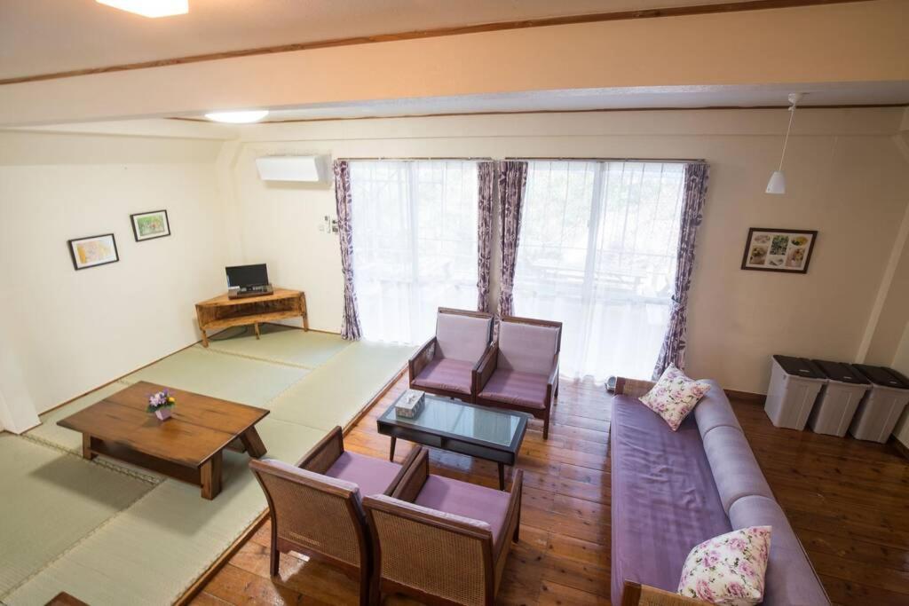 Lilac House B027 仲间 外观 照片